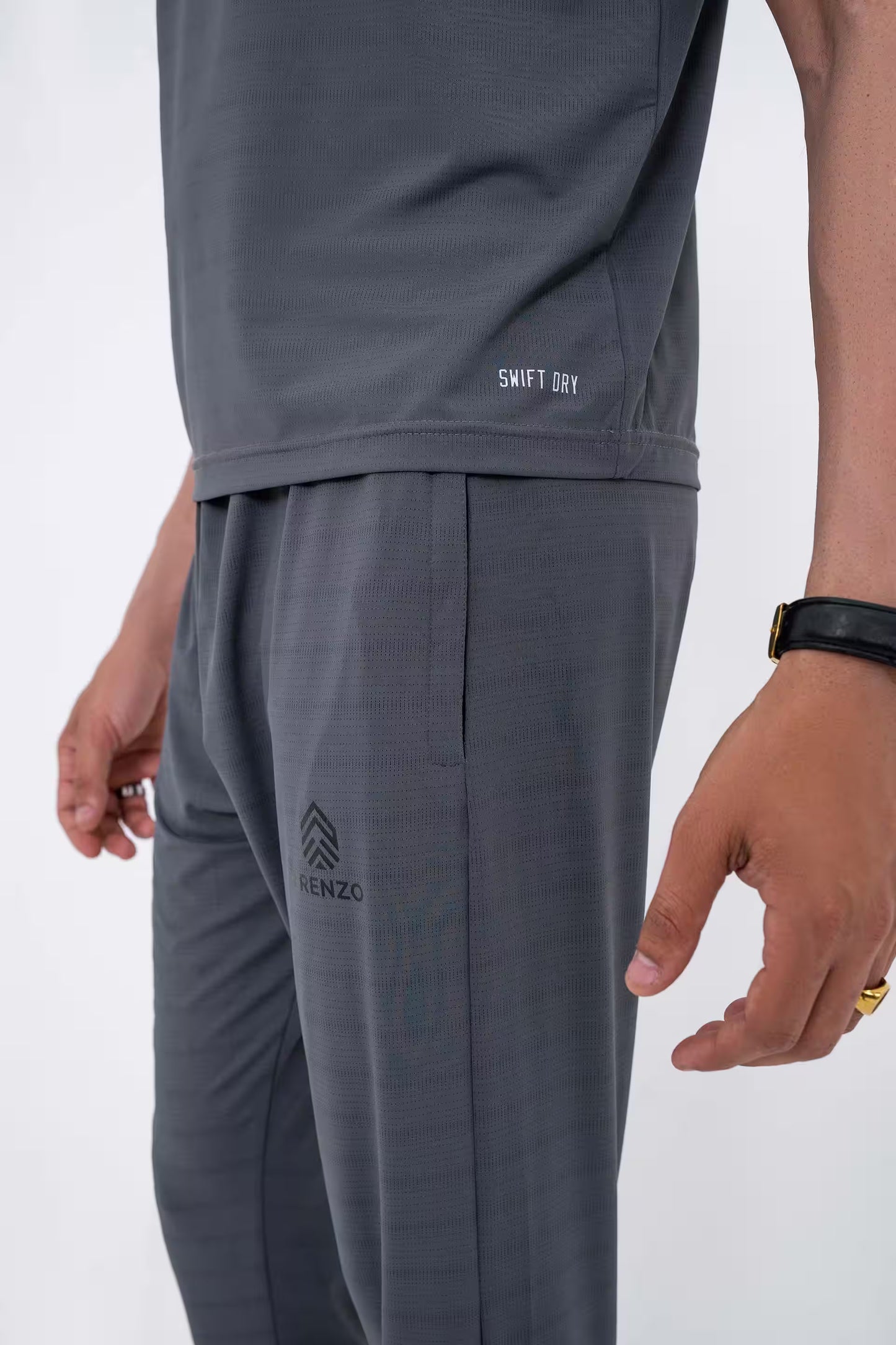DarkgreyXWhite
