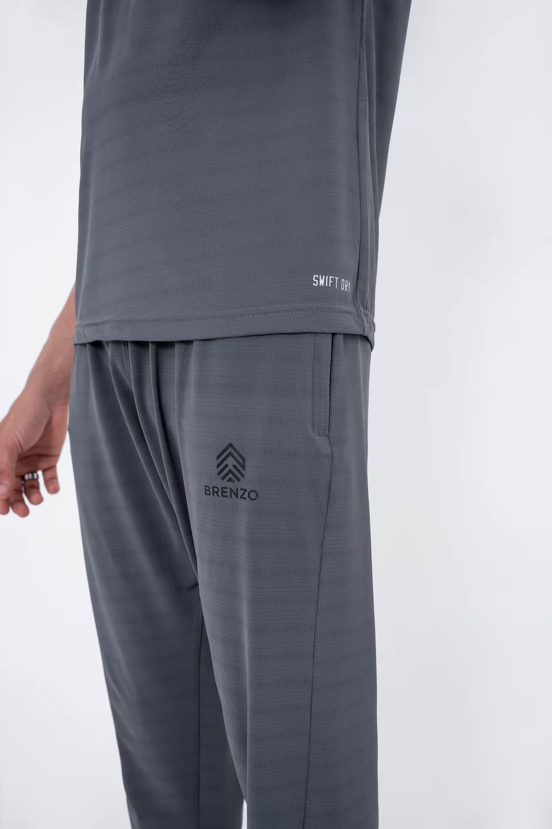 DarkgreyXWhite